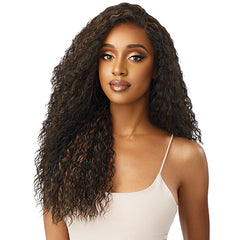 Outre Perfect Hairline Synthetic HD Lace Wig - YVETTE (13x6 lace frontal)