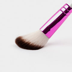 Ruby Kiss Angled Brush #RMUB03